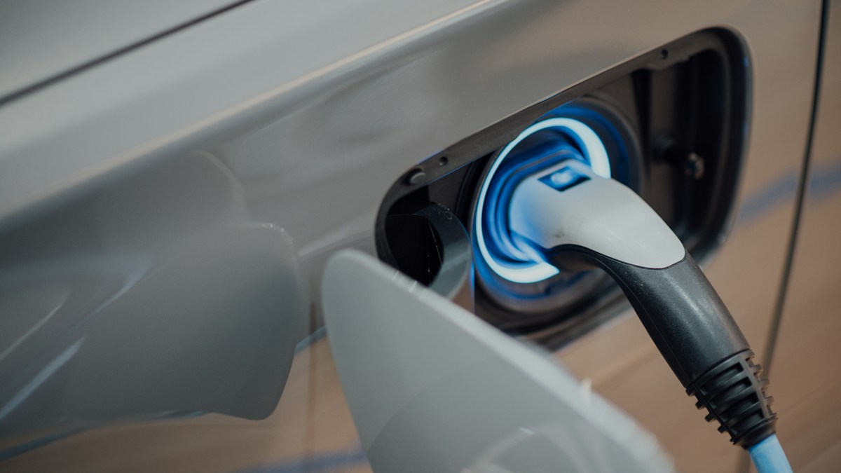 Instalación de puntos de recarga para vehículos eléctricos ITC-BT-52
